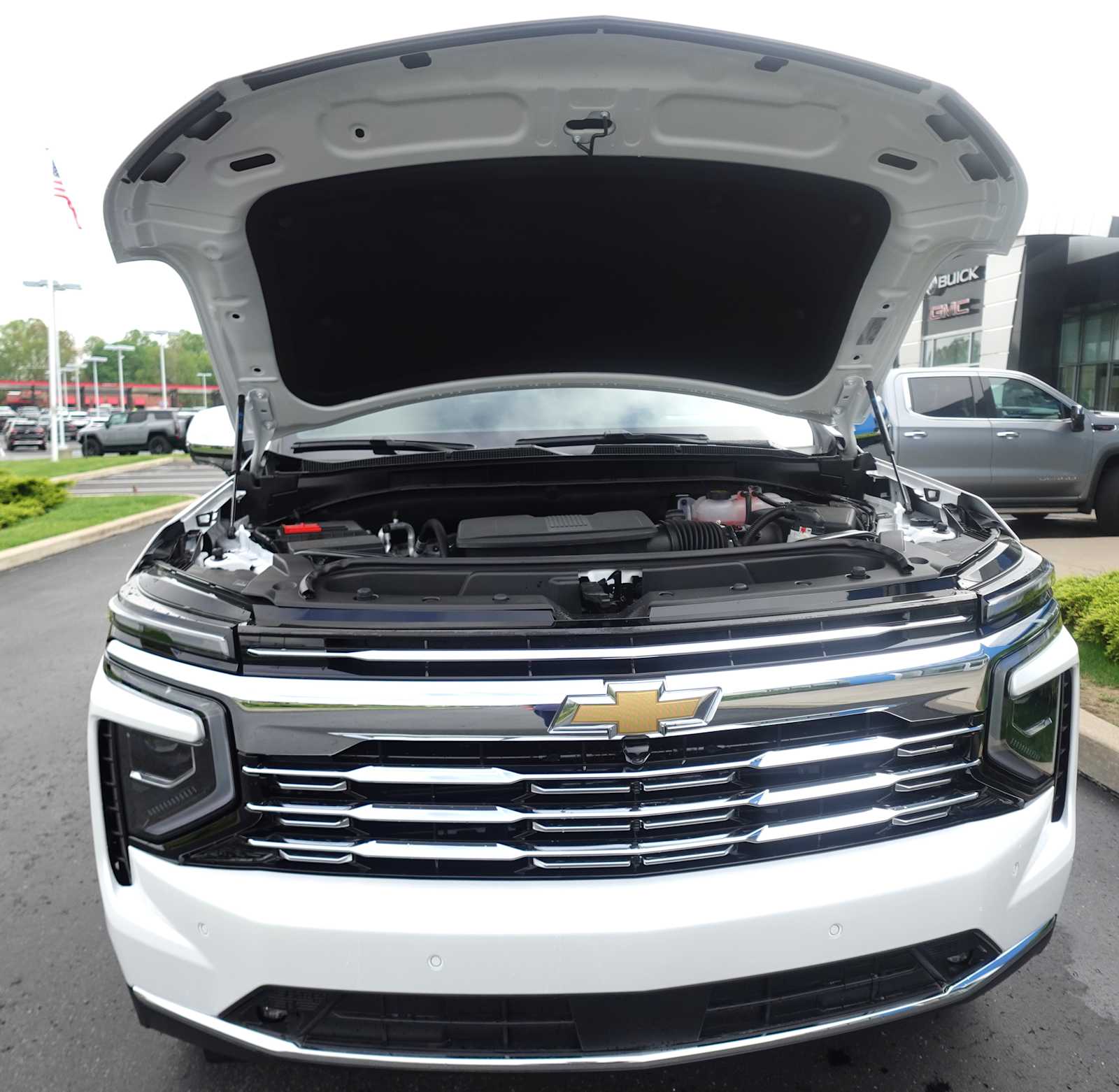 2025 Chevrolet Suburban Premier - Photo 35