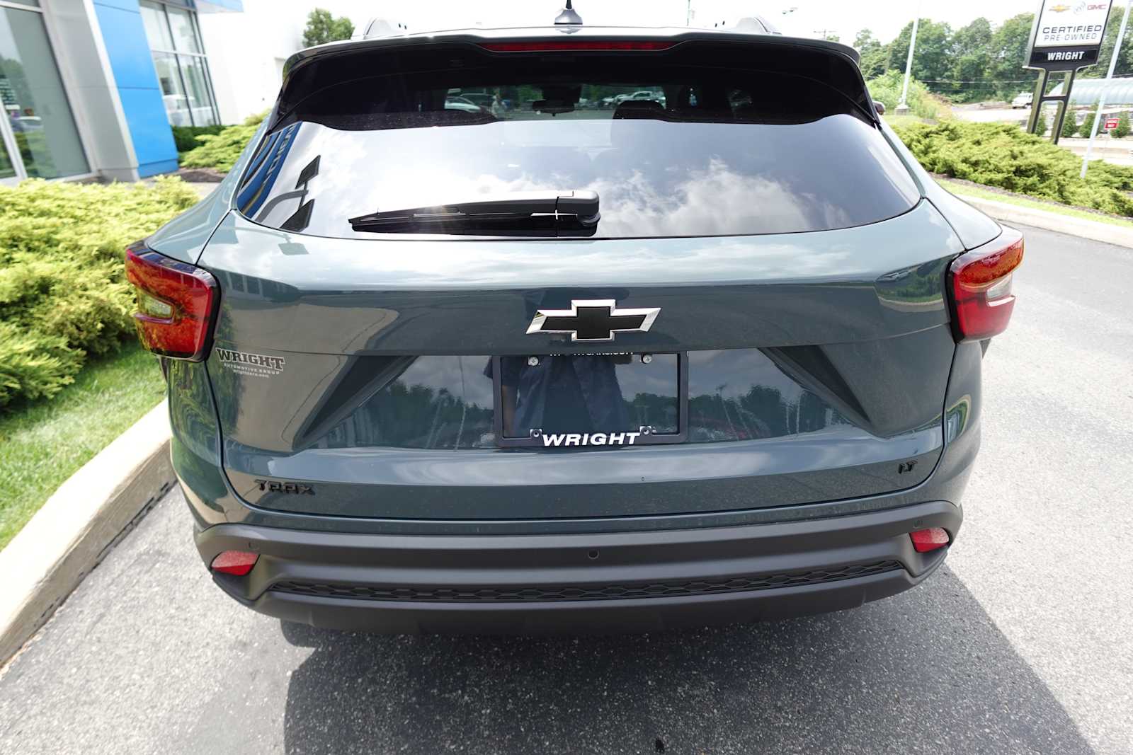 2026 Chevrolet Trax LT - Photo 4