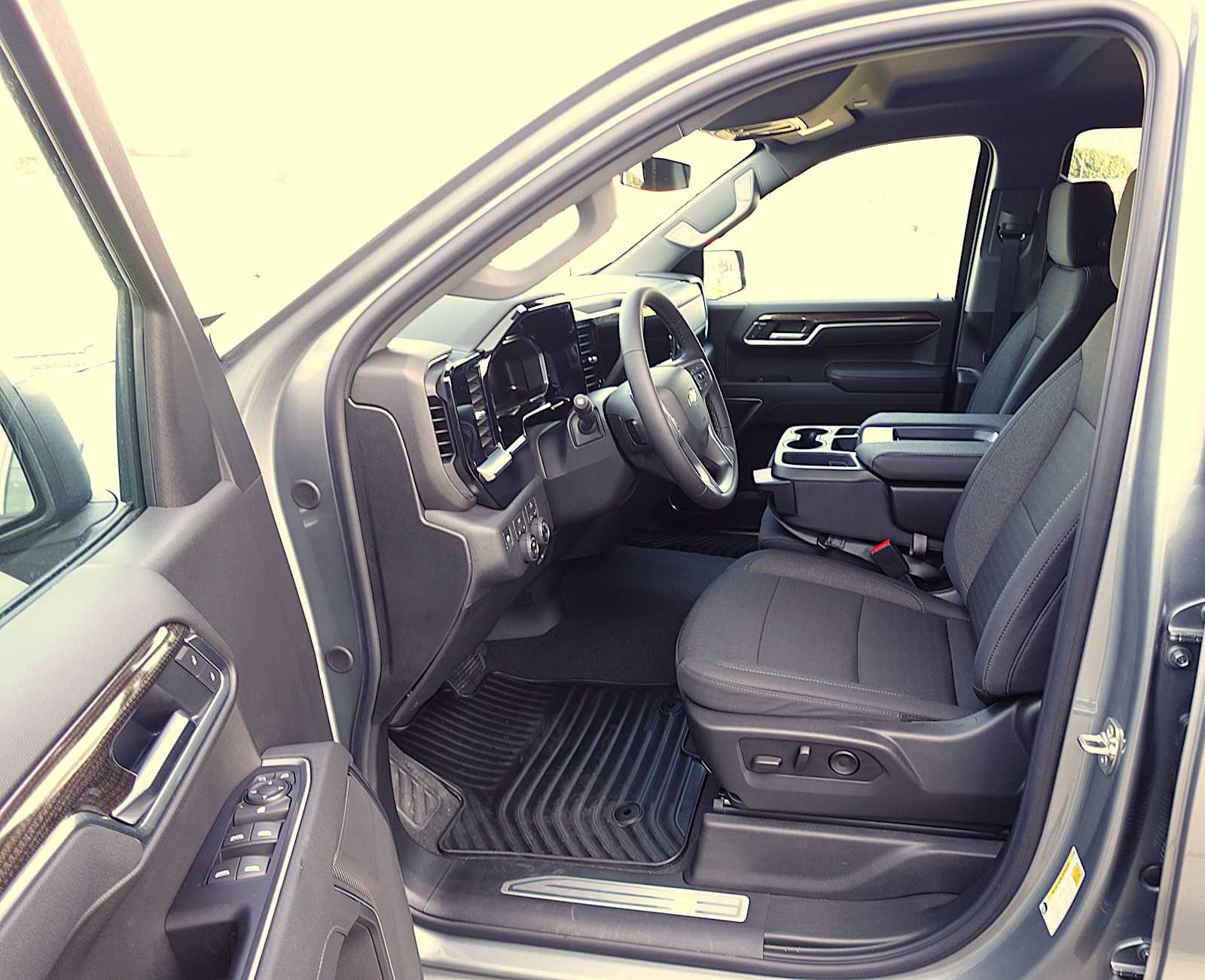 2026 Chevrolet Silverado 1500 LT - Photo 13