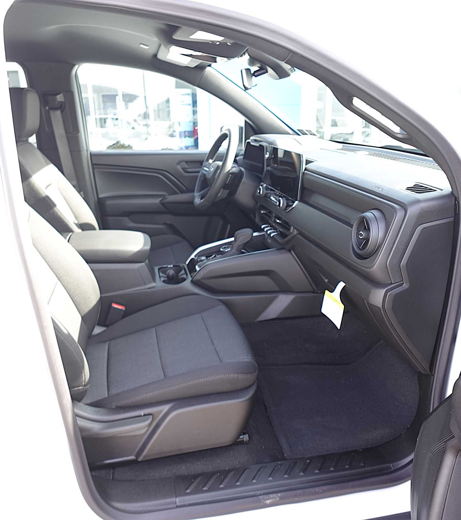 2026 Chevrolet Colorado Trail Boss - Photo 27