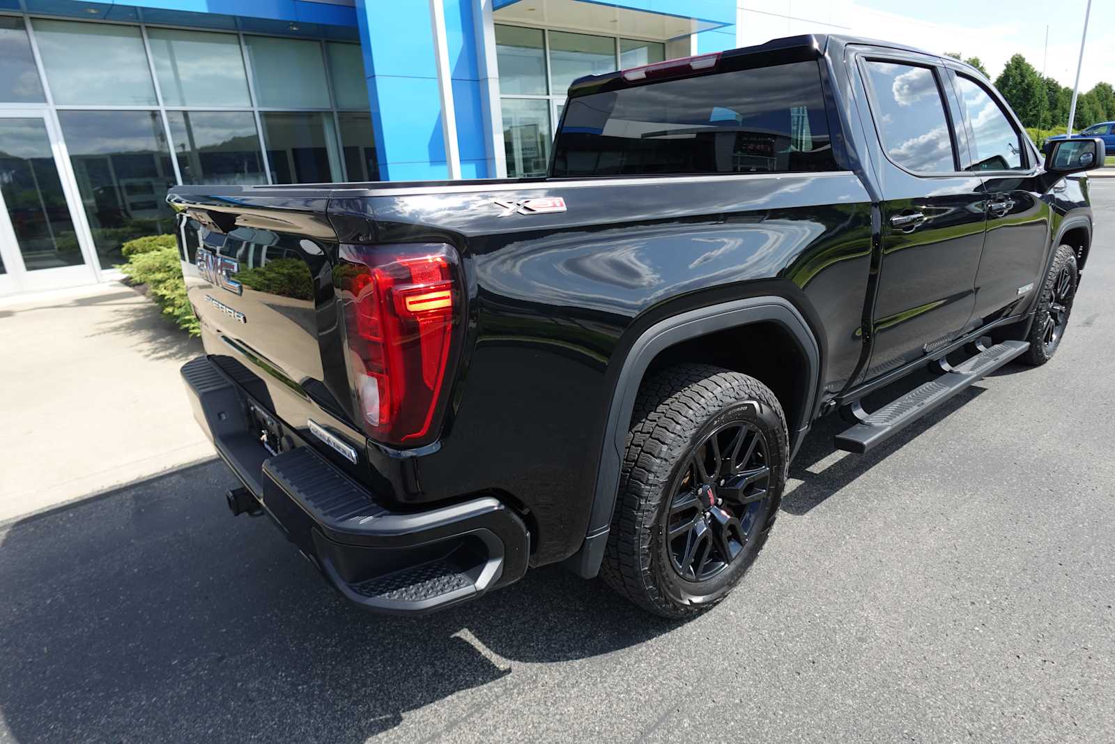 Used 2023 GMC Sierra 1500 Elevation Truck