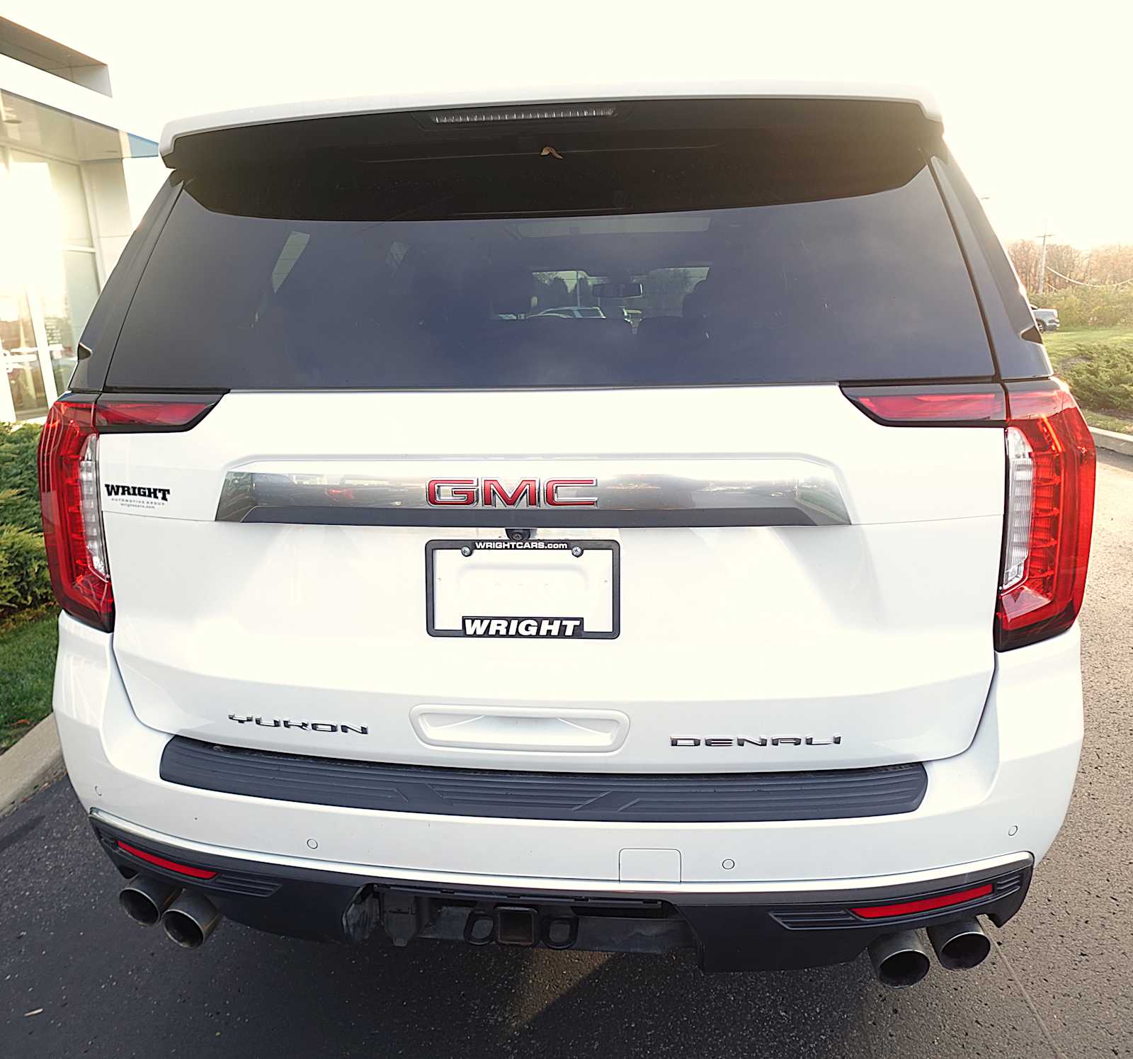 2022 GMC Yukon Denali - Photo 4