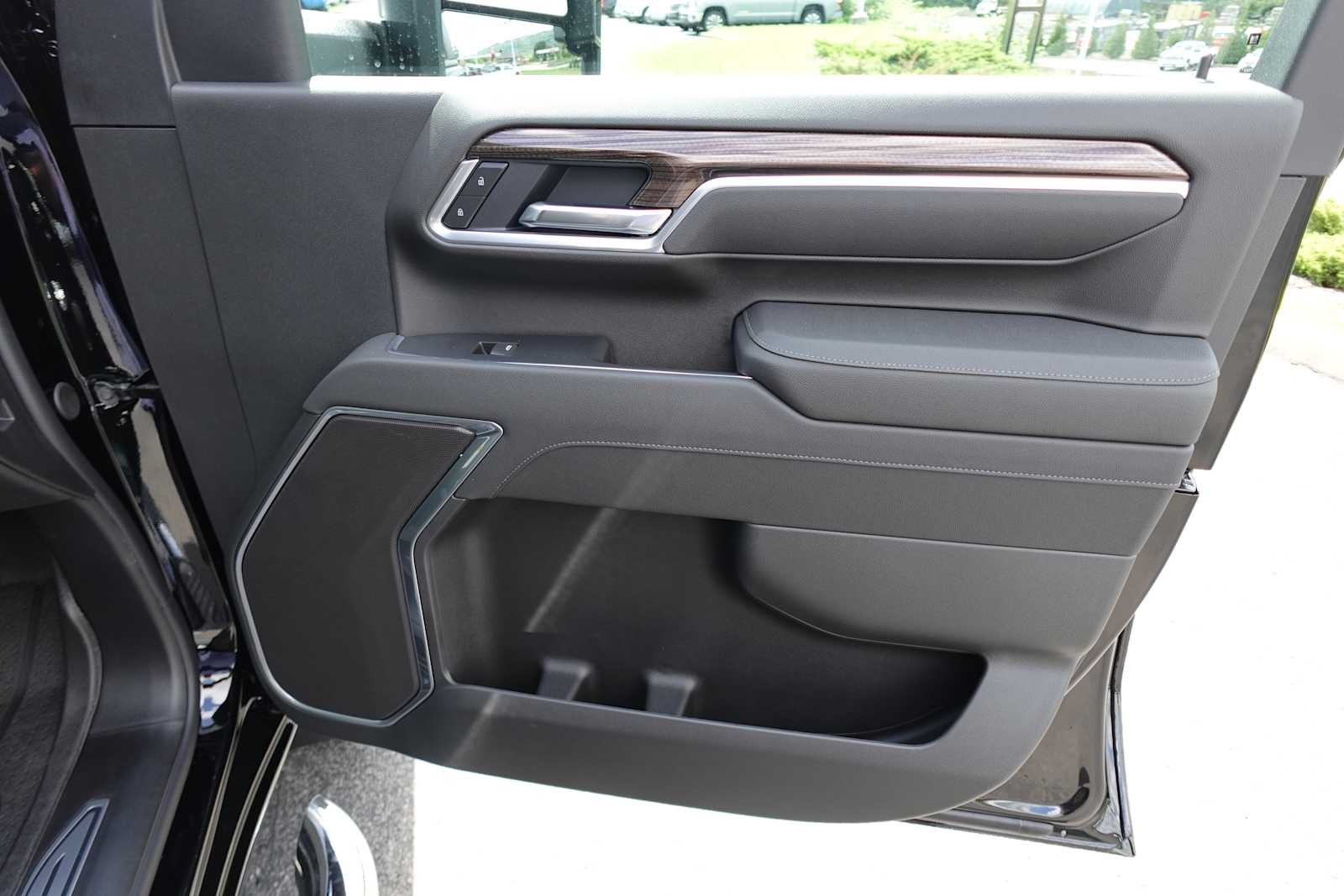 2026 Chevrolet Silverado 3500 HD LT - Photo 31