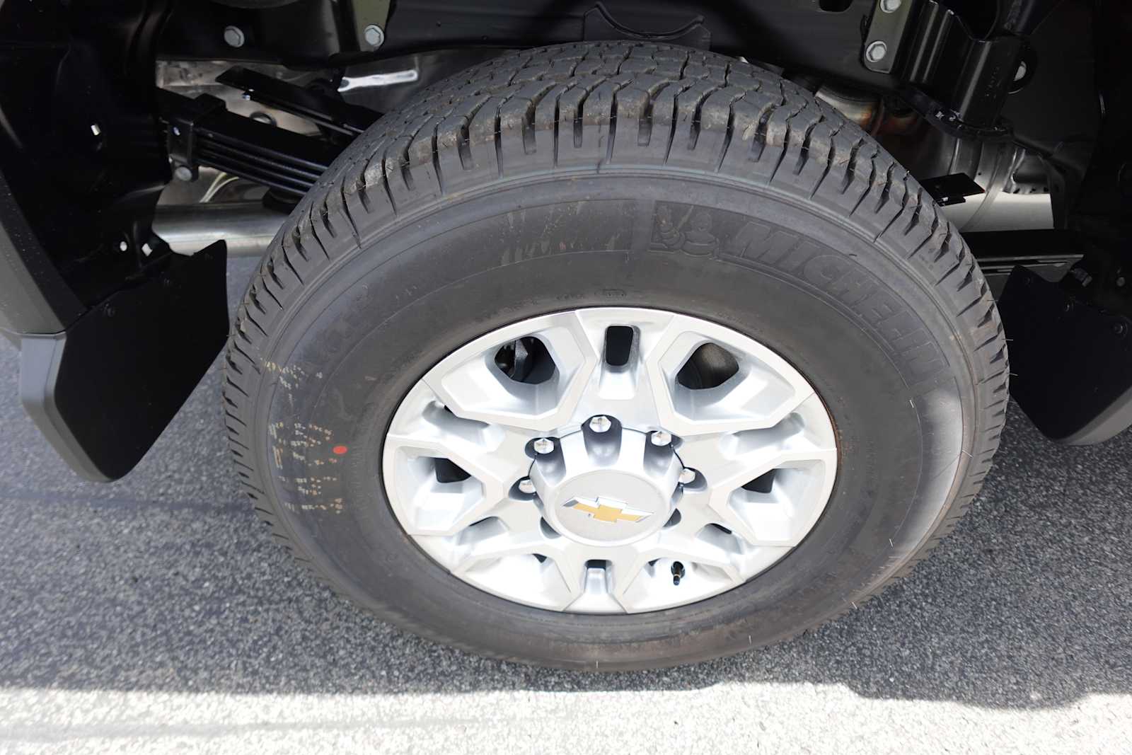 2026 Chevrolet Silverado 3500 HD LT - Photo 34