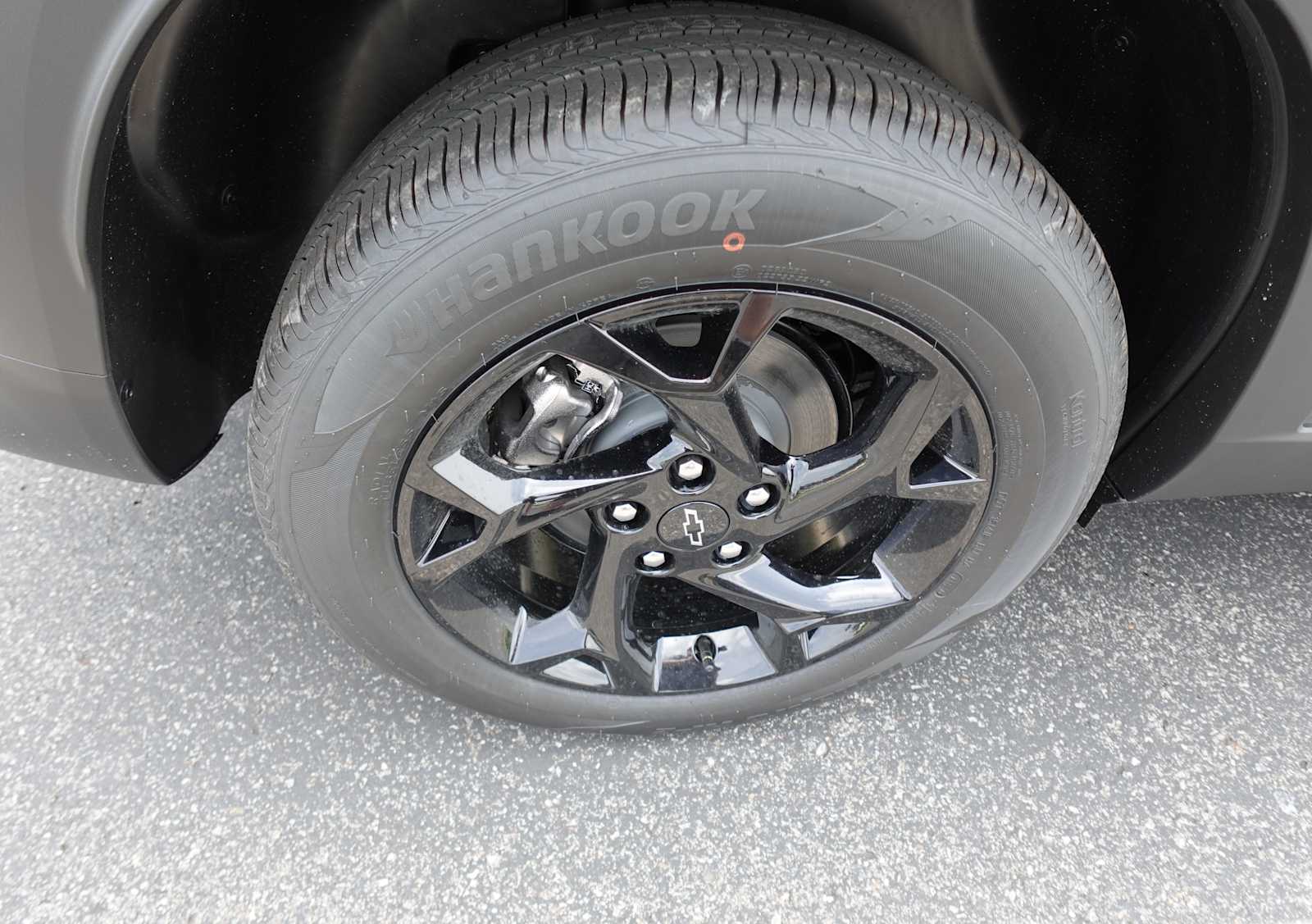 2026 Chevrolet Trax LT - Photo 33