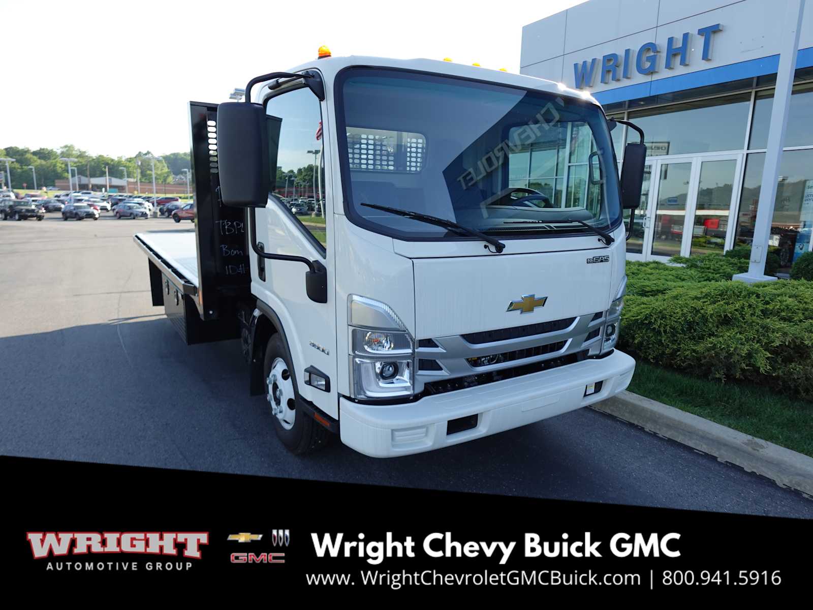 2024 Chevrolet Low Cab Forward Base's photo