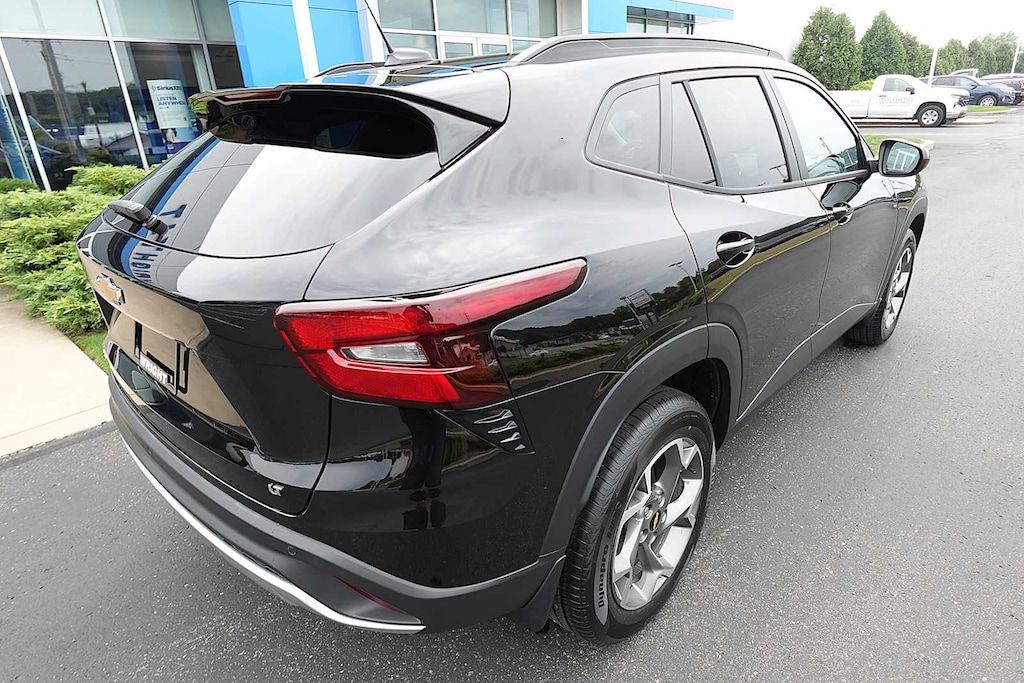 New 2026 Chevrolet Trax LT SUV