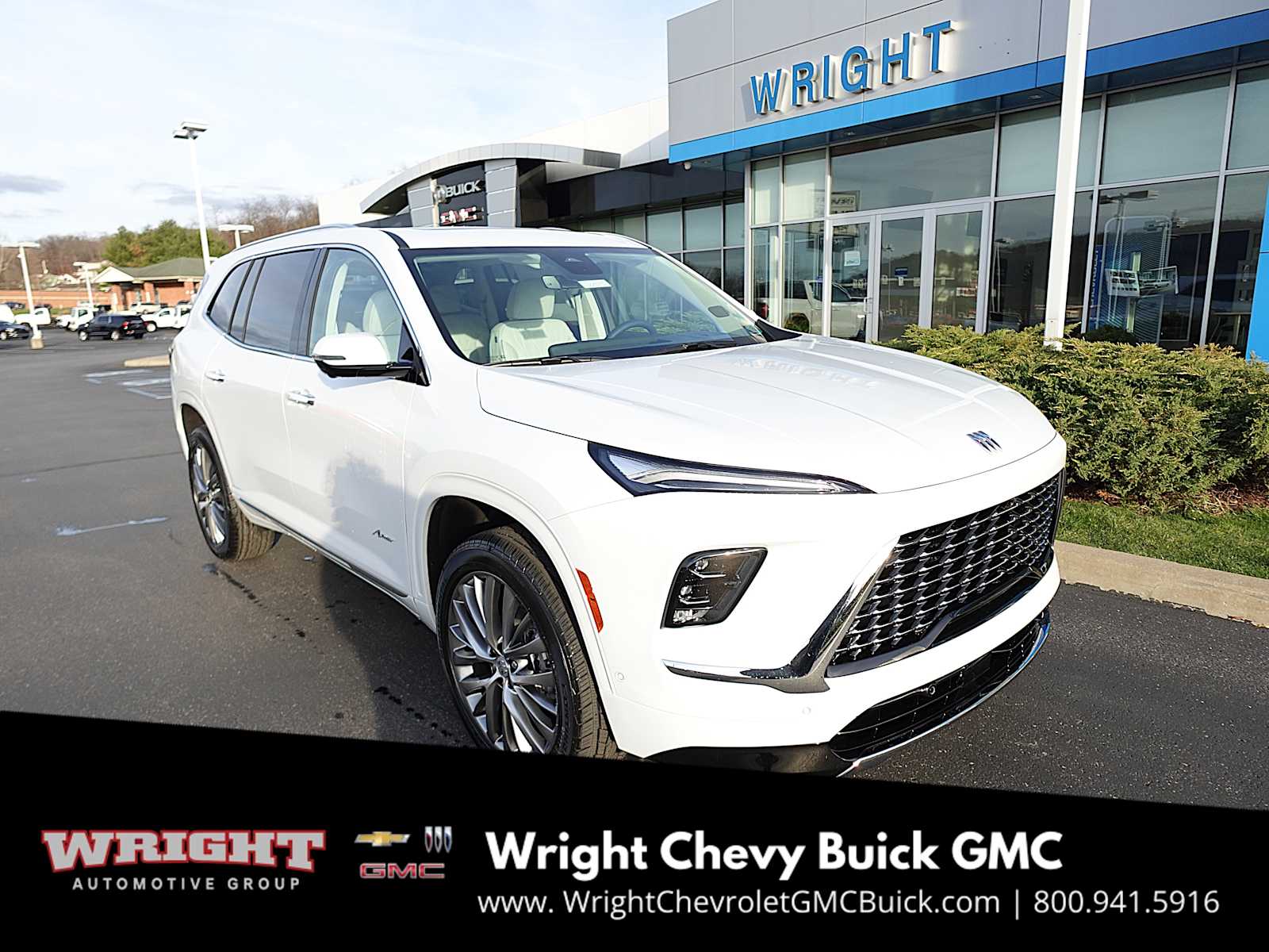 2026 Buick Enclave Avenir's photo