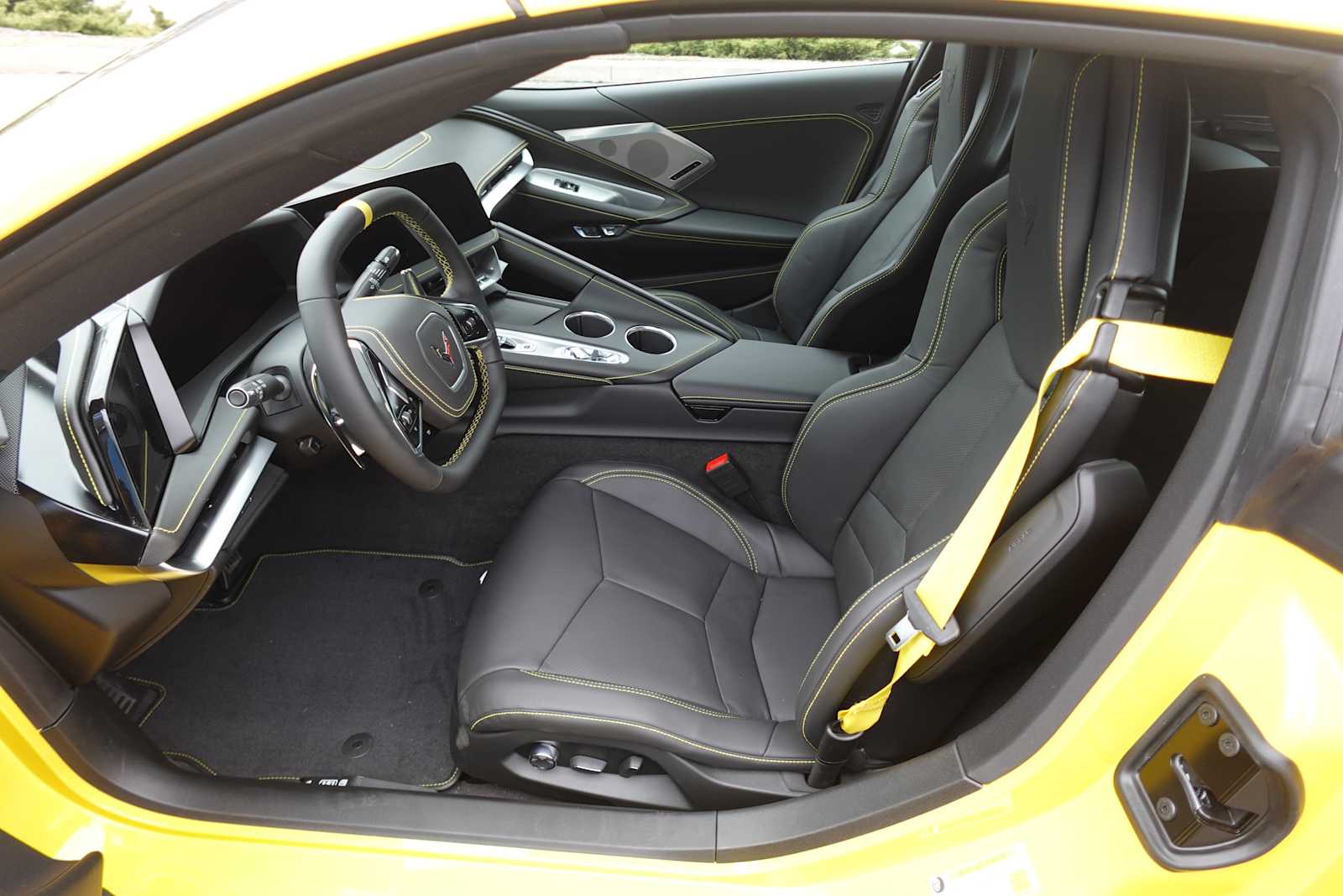 2026 Chevrolet Corvette 2LT - Photo 13