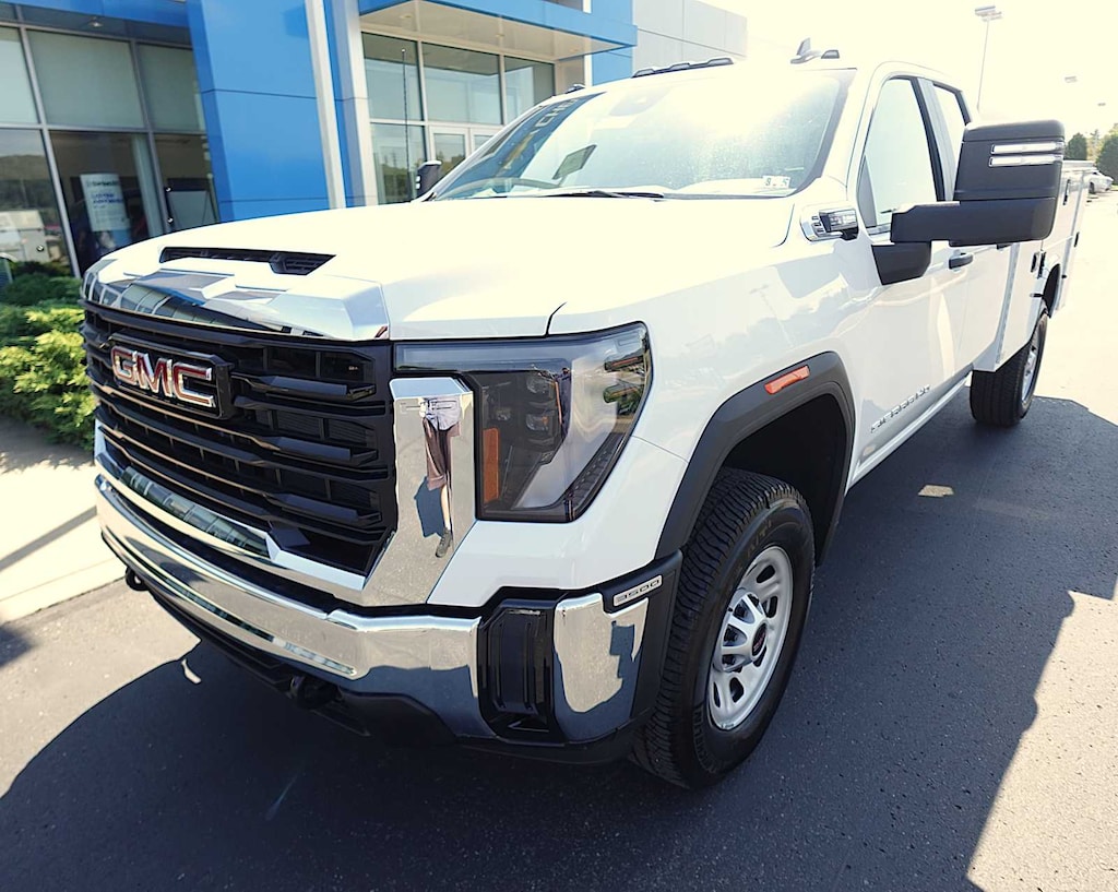 New 2025 GMC Sierra 3500 HD Pro Truck