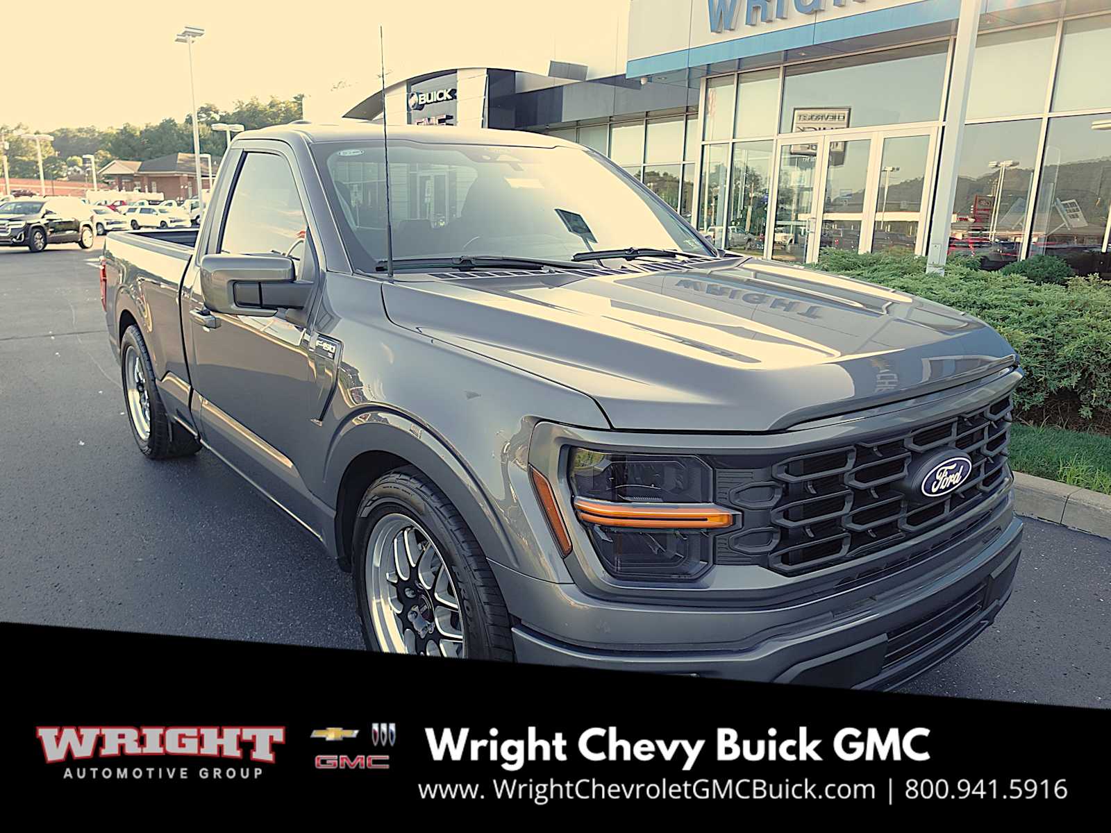 2025 Ford F-150 XL's photo