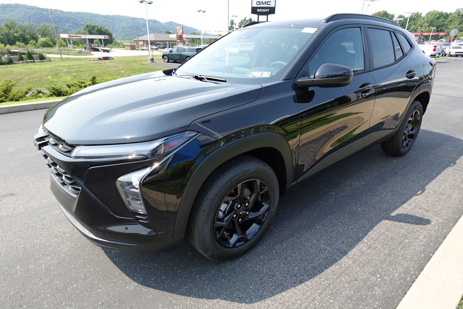 2026 Chevrolet Trax LT - Photo 7