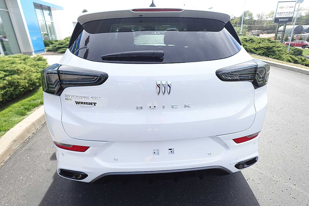 New 2026 Buick Encore GX Avenir SUV