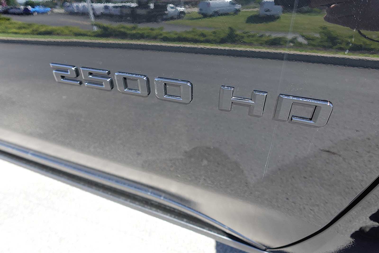 2026 Chevrolet Silverado 2500 HD ZR2 - Photo 16