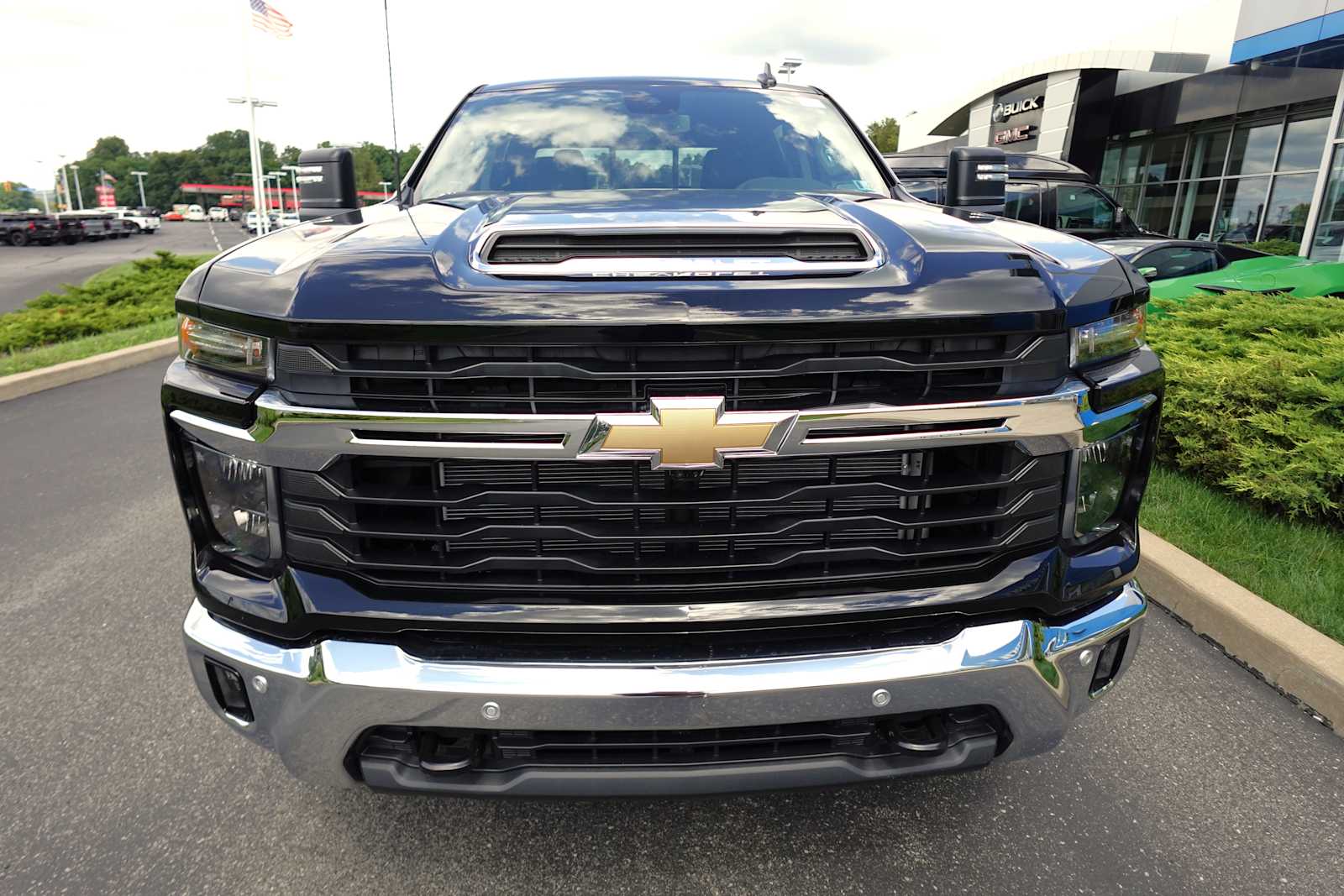 2026 Chevrolet Silverado 3500 HD LT - Photo 9