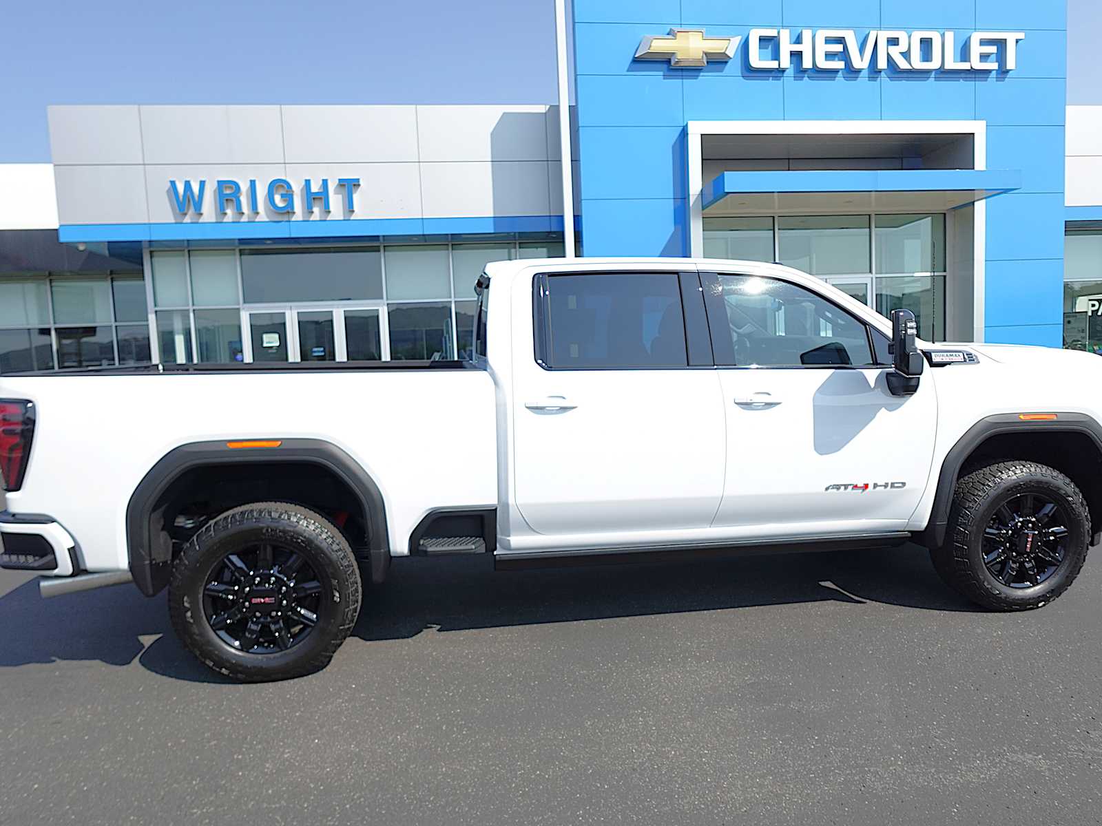 2025 Gmc Sierra 2500 HD AT4 photo 2