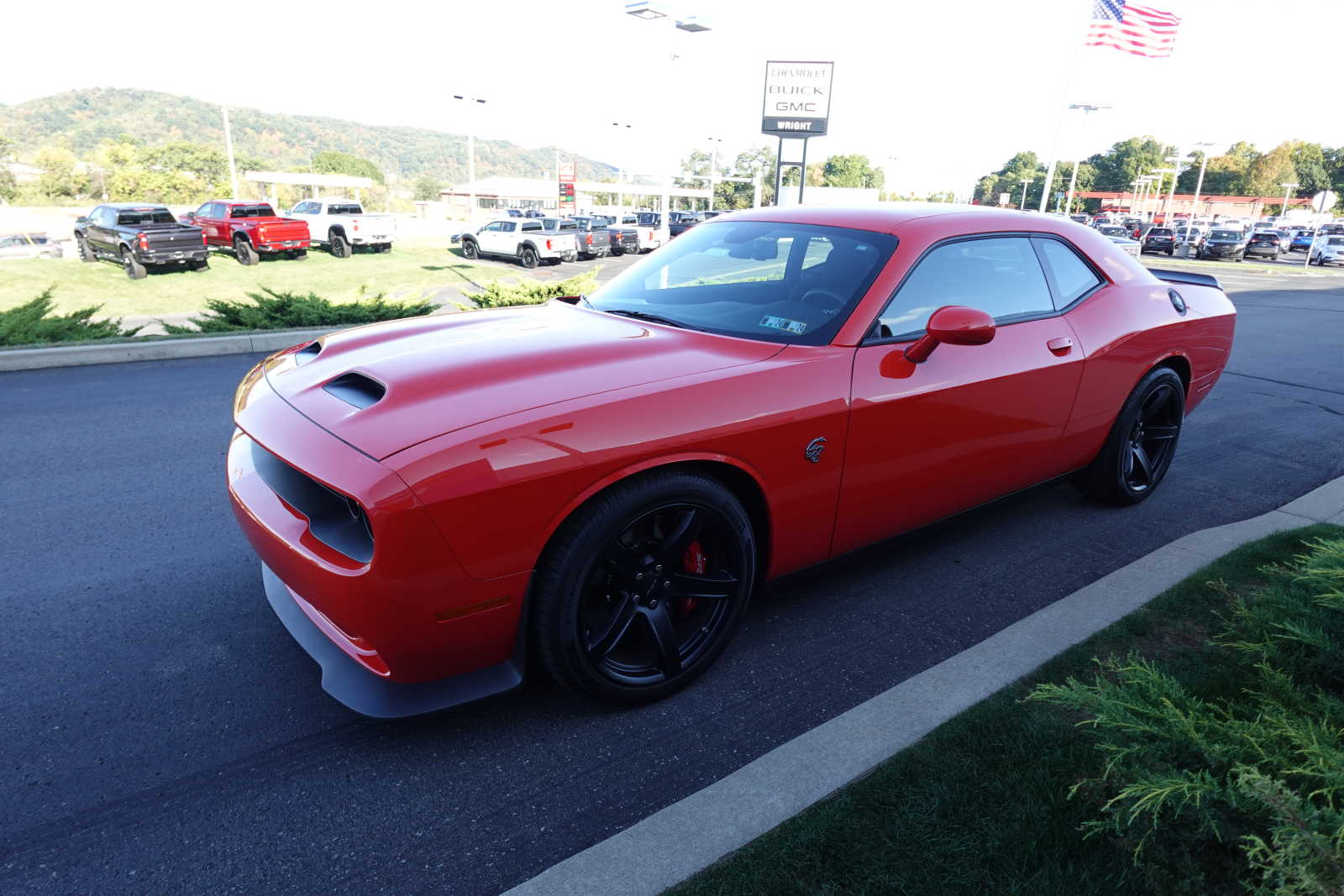 2022 Dodge Challenger SRT - Photo 6