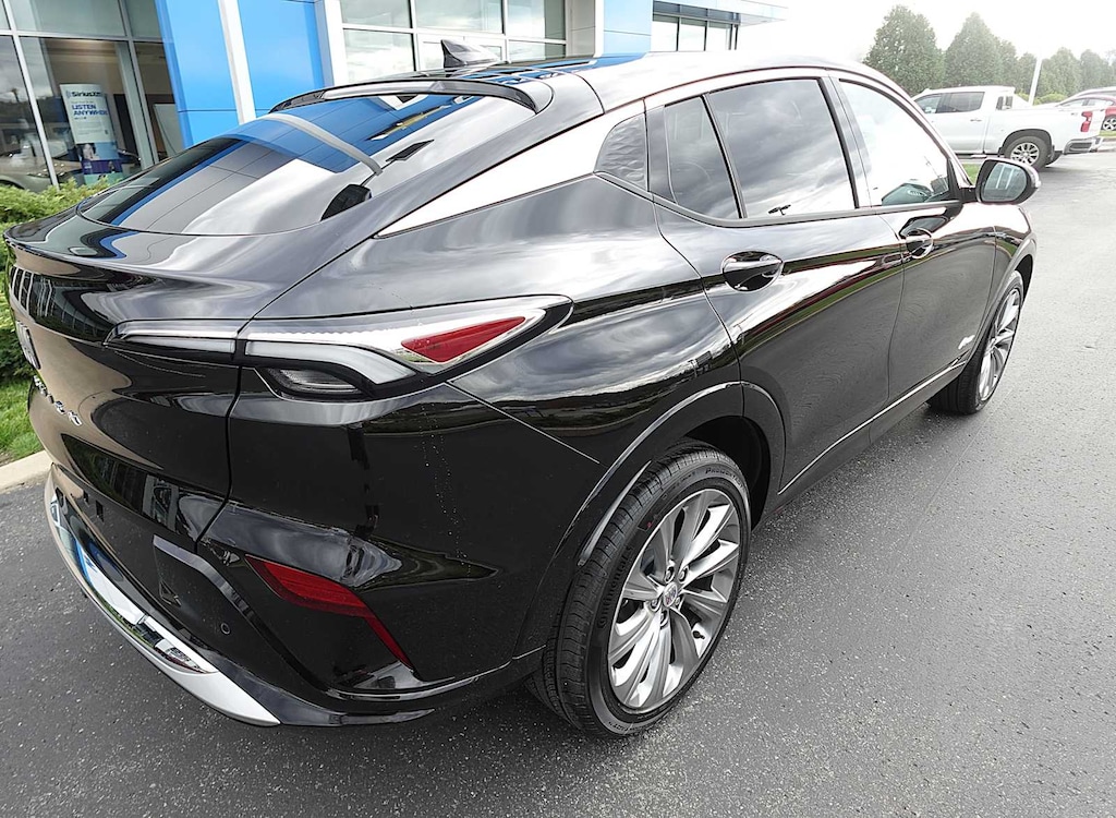 New 2026 Buick Envista Avenir SUV