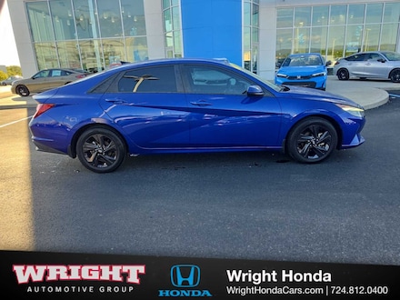 2022 Hyundai Elantra SEL Sedan