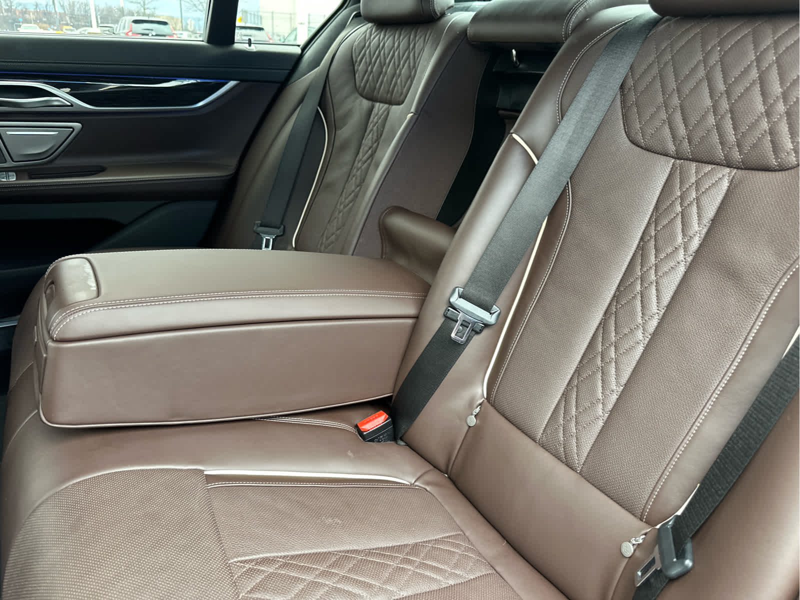 2022 BMW 7 Series 750i - Photo 50