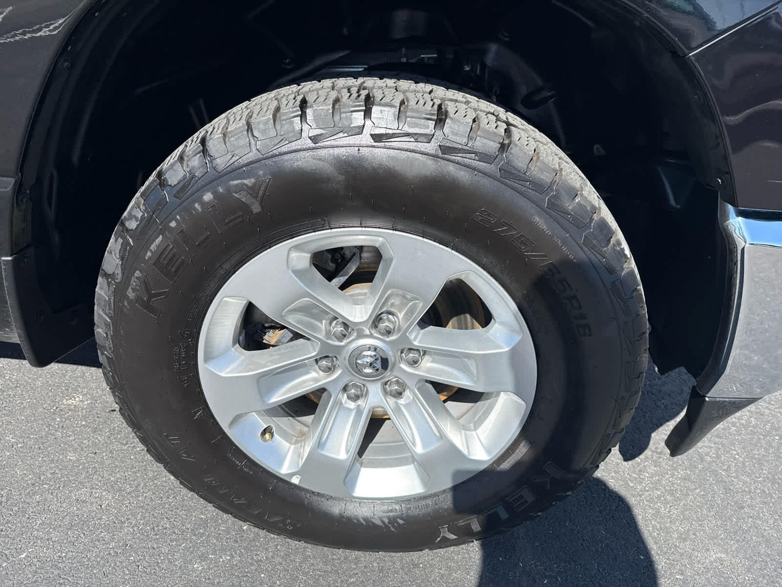 2024 RAM Ram 1500 Pickup Laramie - Photo 17