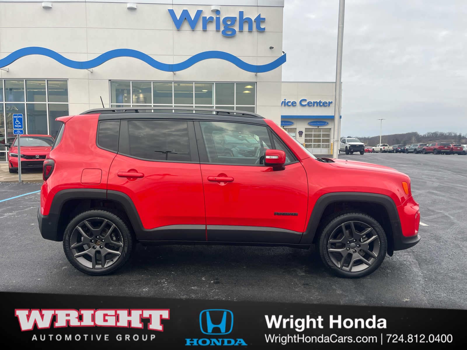 2019 Jeep Renegade Latitude's photo