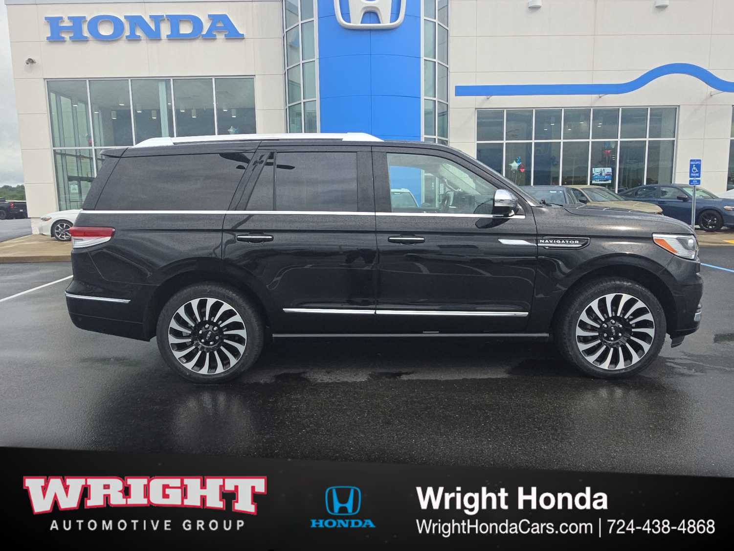 2023 Lincoln Navigator Black Label