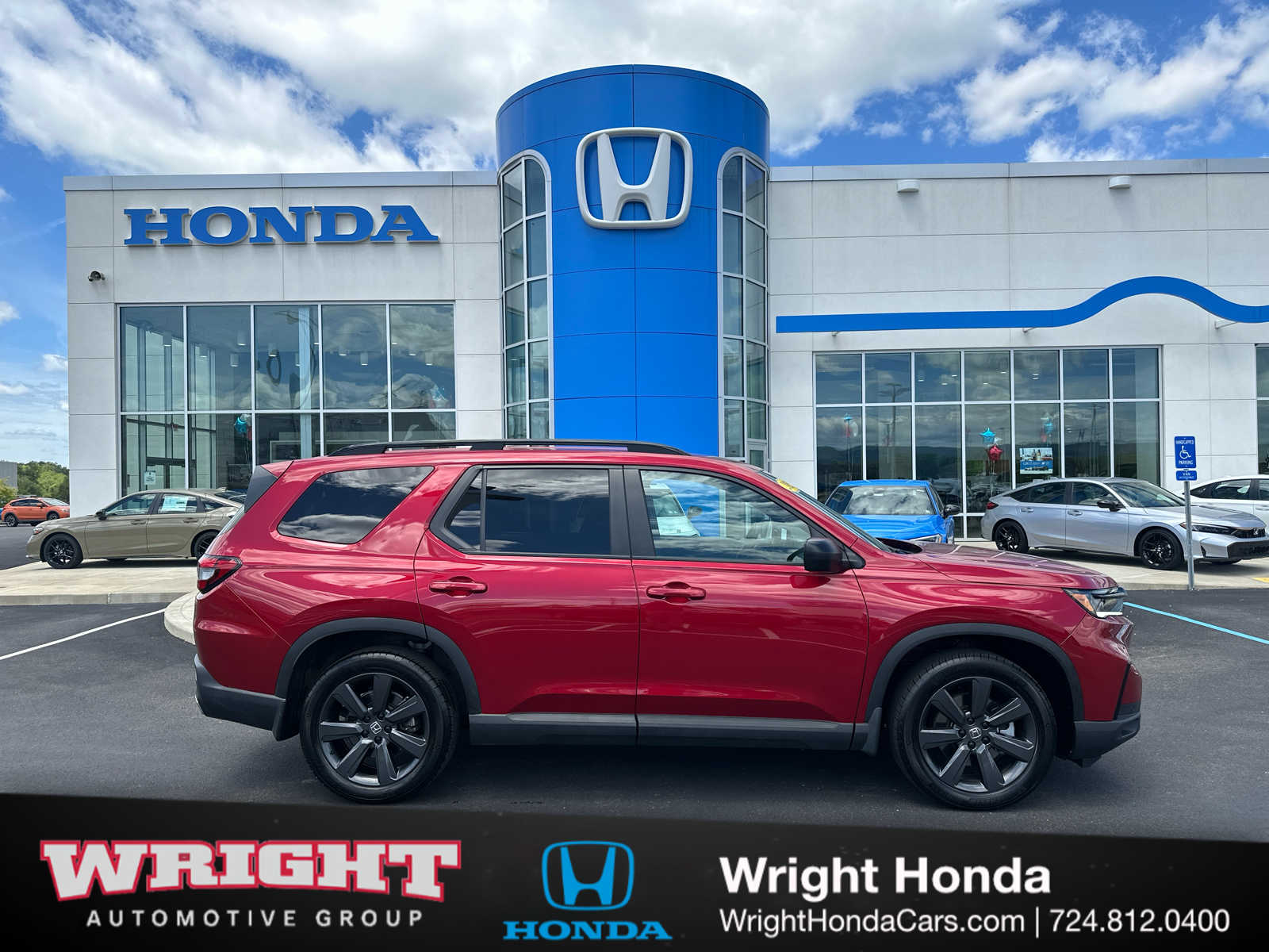 2025 Honda Pilot Sport AWD's photo