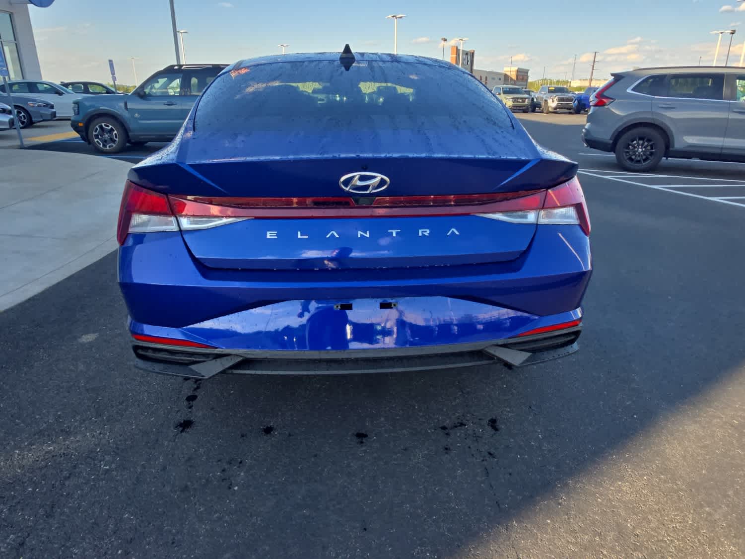 2022 Hyundai Elantra SEL - Photo 7