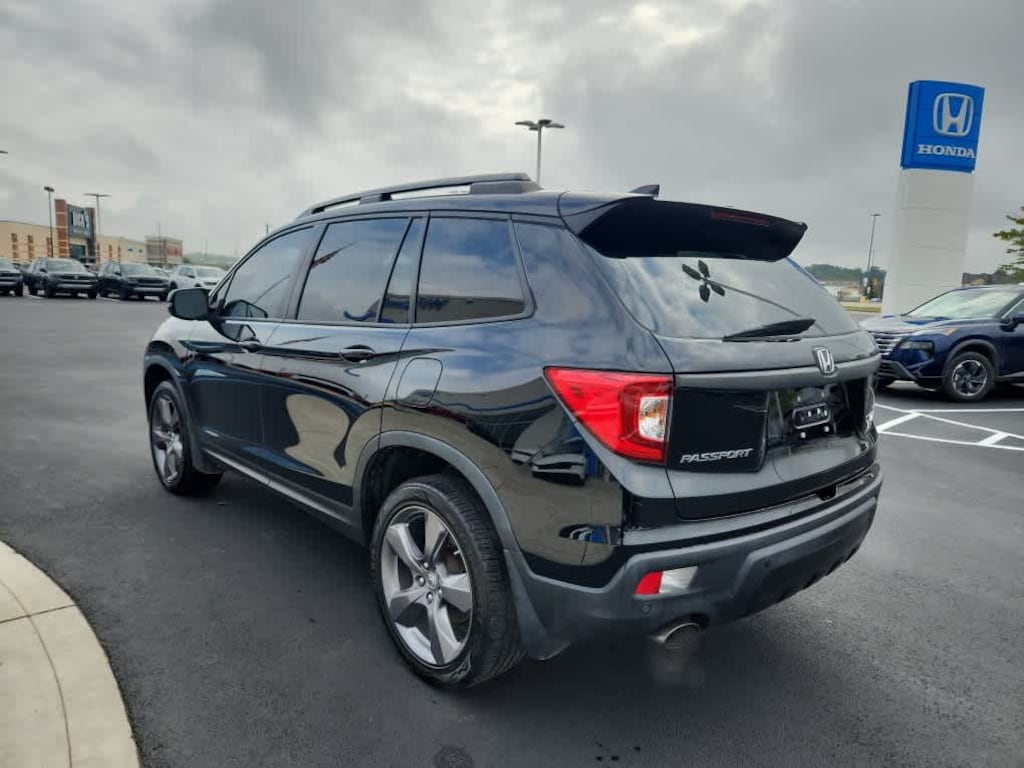 Used 2021 Honda Passport Touring AWD SUV
