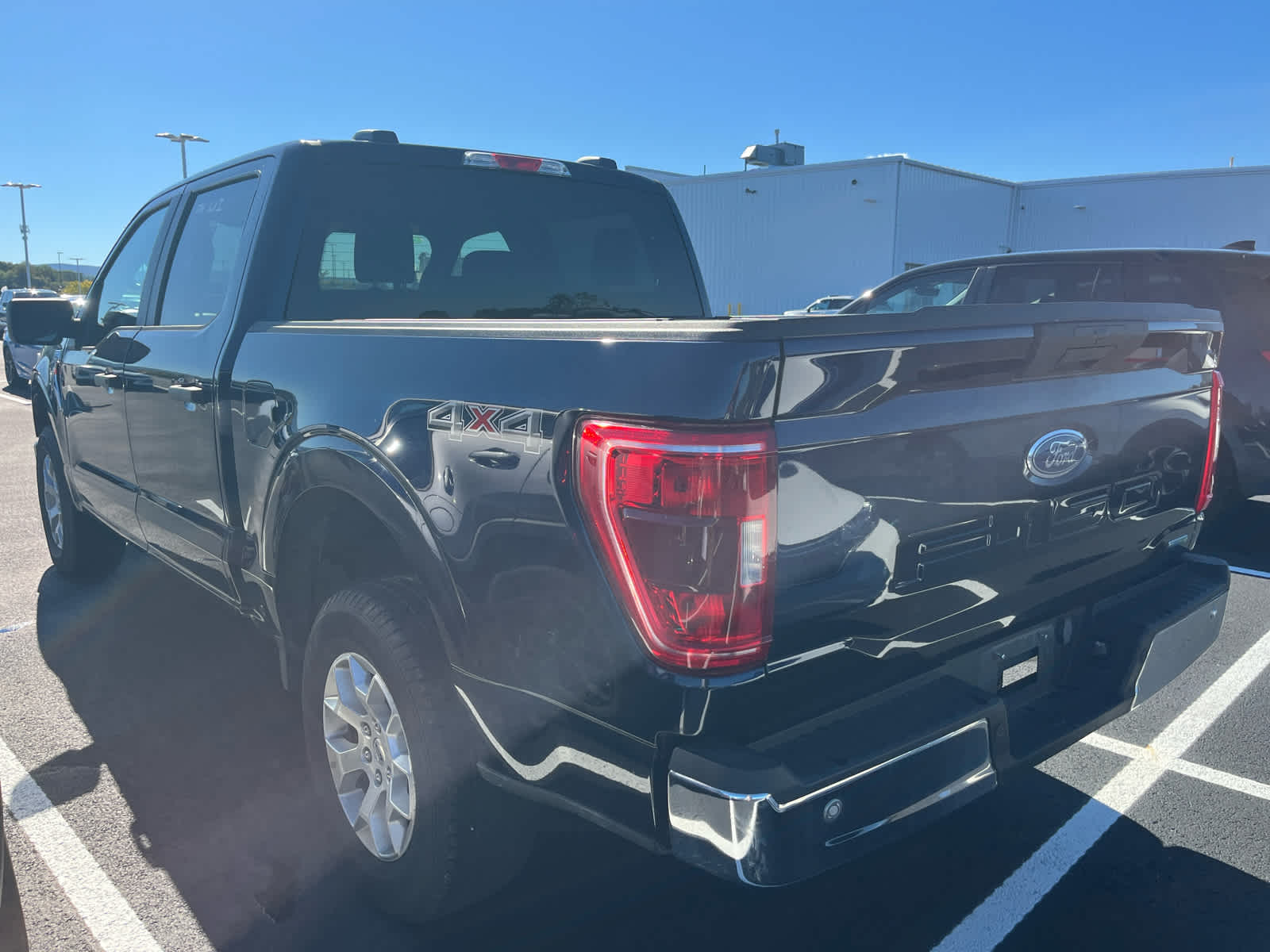 2023 Ford F-150 XLT photo 4