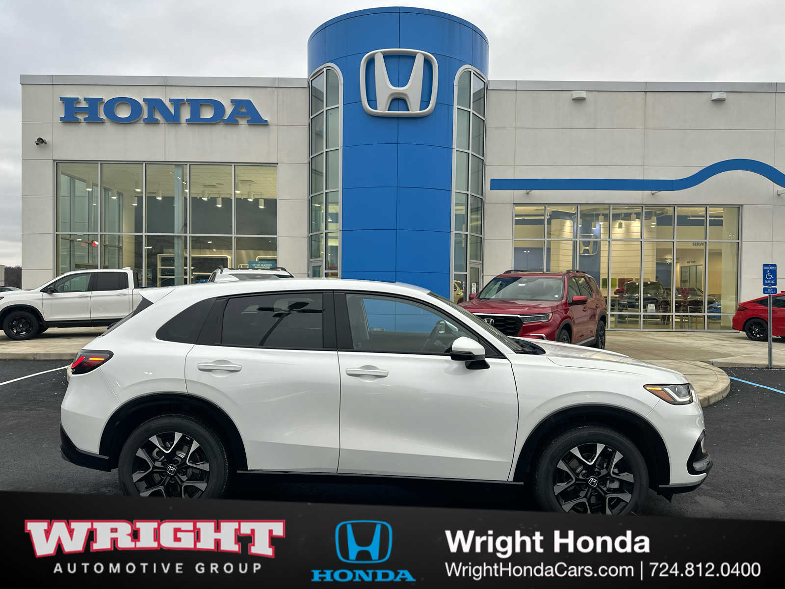 2026 Honda HR-V EX-L's photo