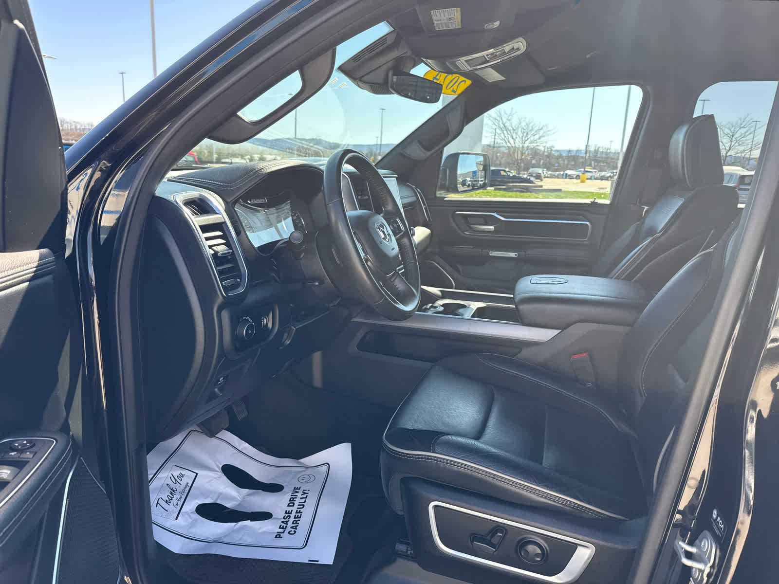 2024 RAM Ram 1500 Pickup Laramie - Photo 24