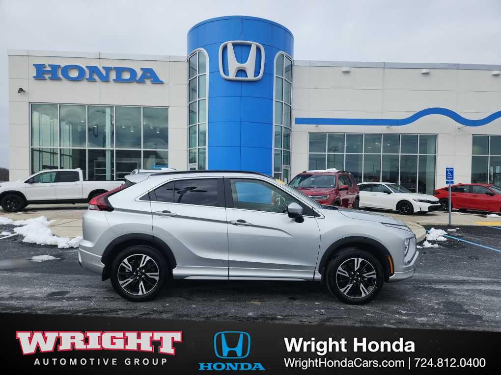 2025 Mitsubishi Eclipse Cross SEL's photo