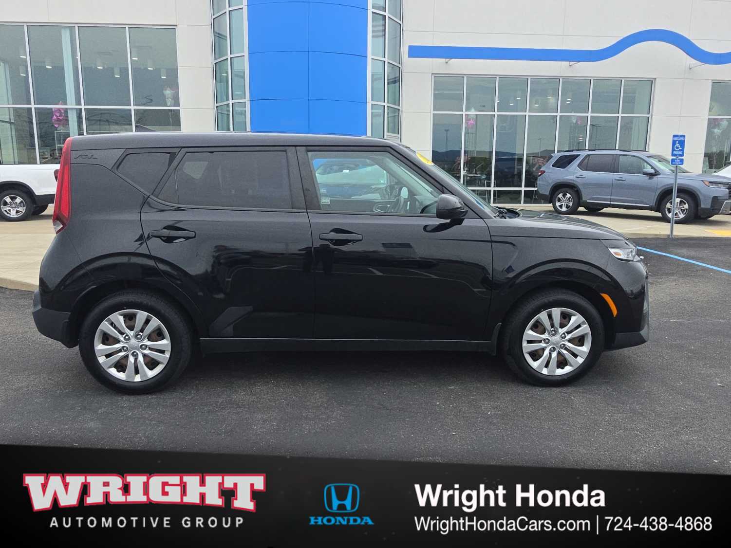 Used 2020 Kia Soul LX with VIN KNDJ23AU6L7053556 for sale in Uniontown, PA