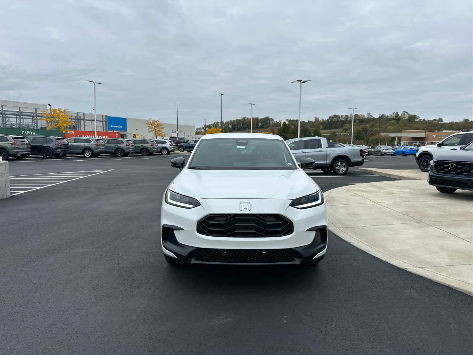 2026 Honda HR-V Sport photo 3