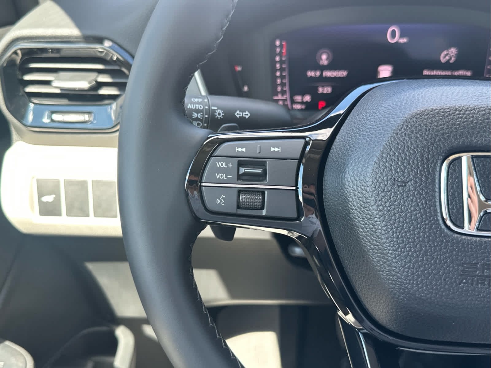 2026 Honda Passport RTL Blackout - Photo 24