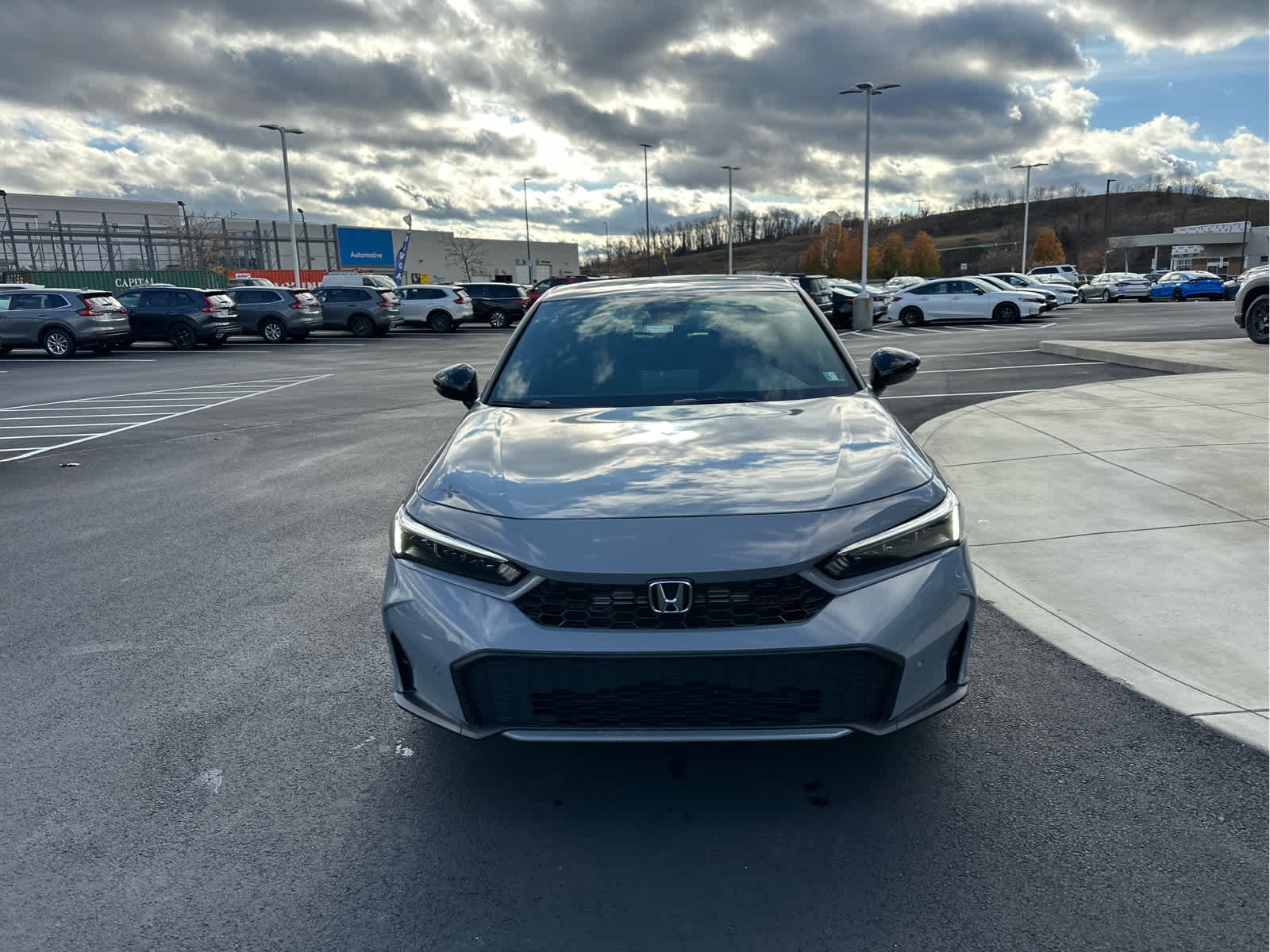 2026 Honda Civic Hybrid Sport Touring Hatchback photo 3