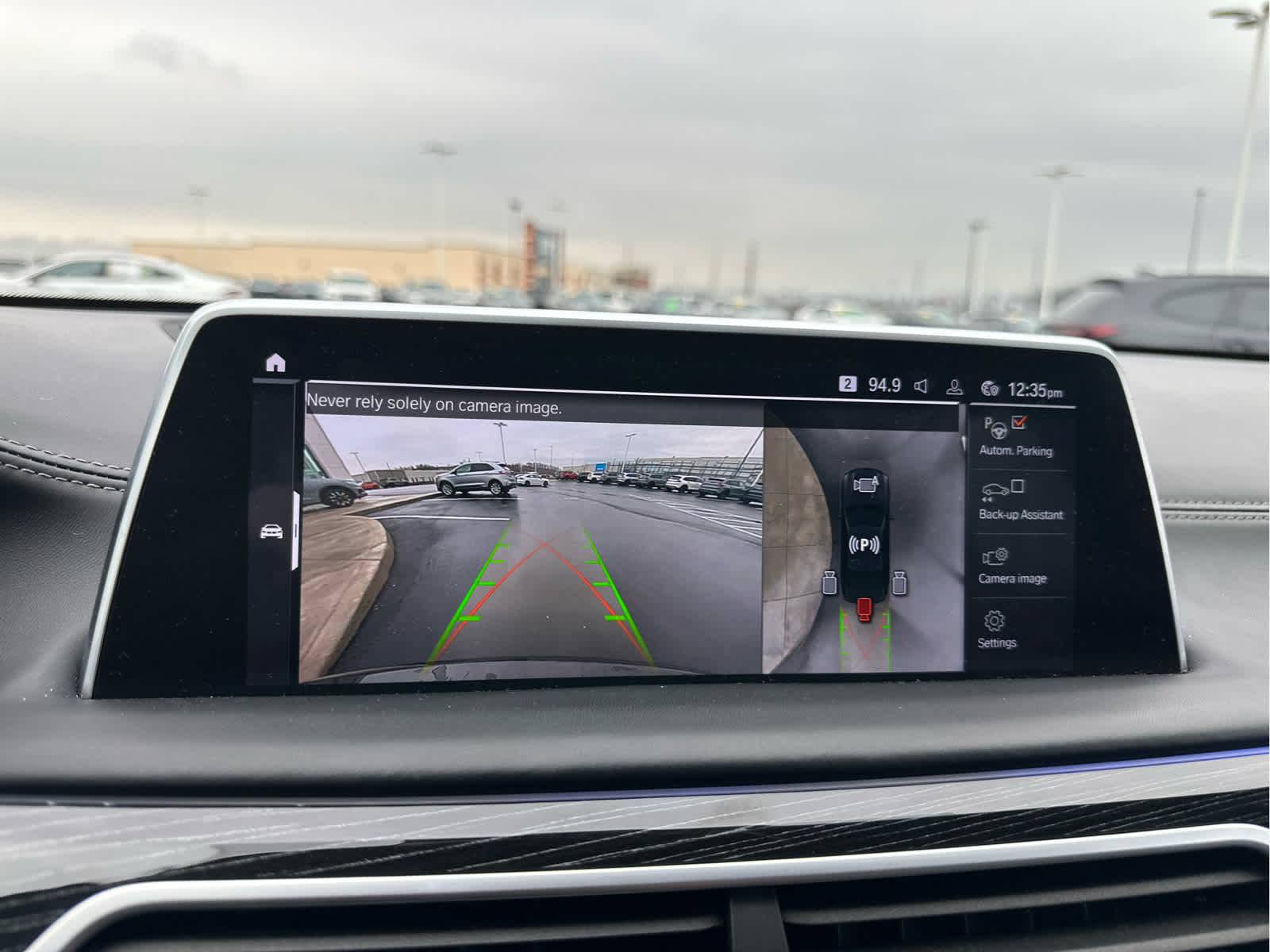 2022 BMW 7 Series 750i - Photo 35