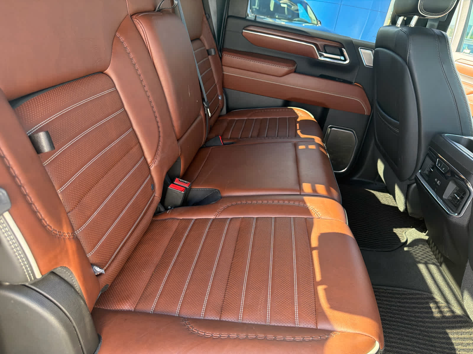 2024 GMC Sierra 2500HD Denali Ultimate - Photo 33