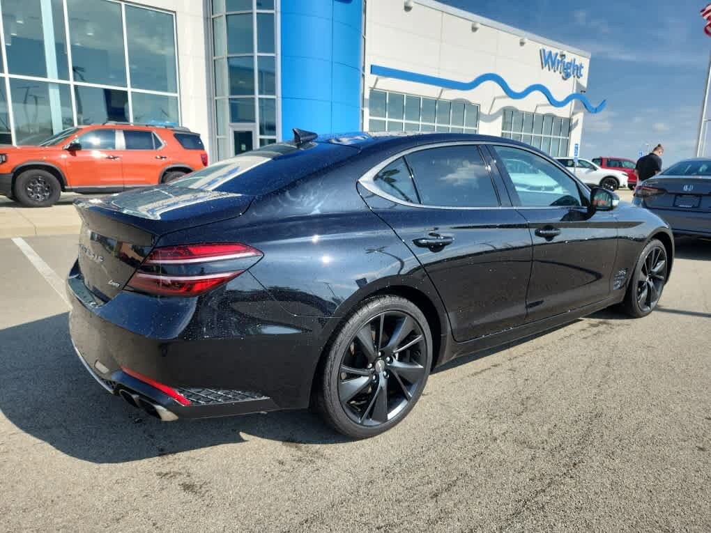 2023 Genesis G70 2.0T Sport Prestige photo 2