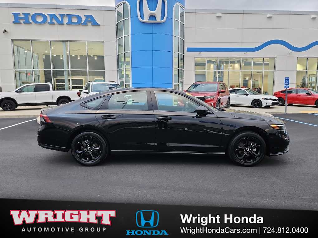 2025 Honda Accord SE's photo