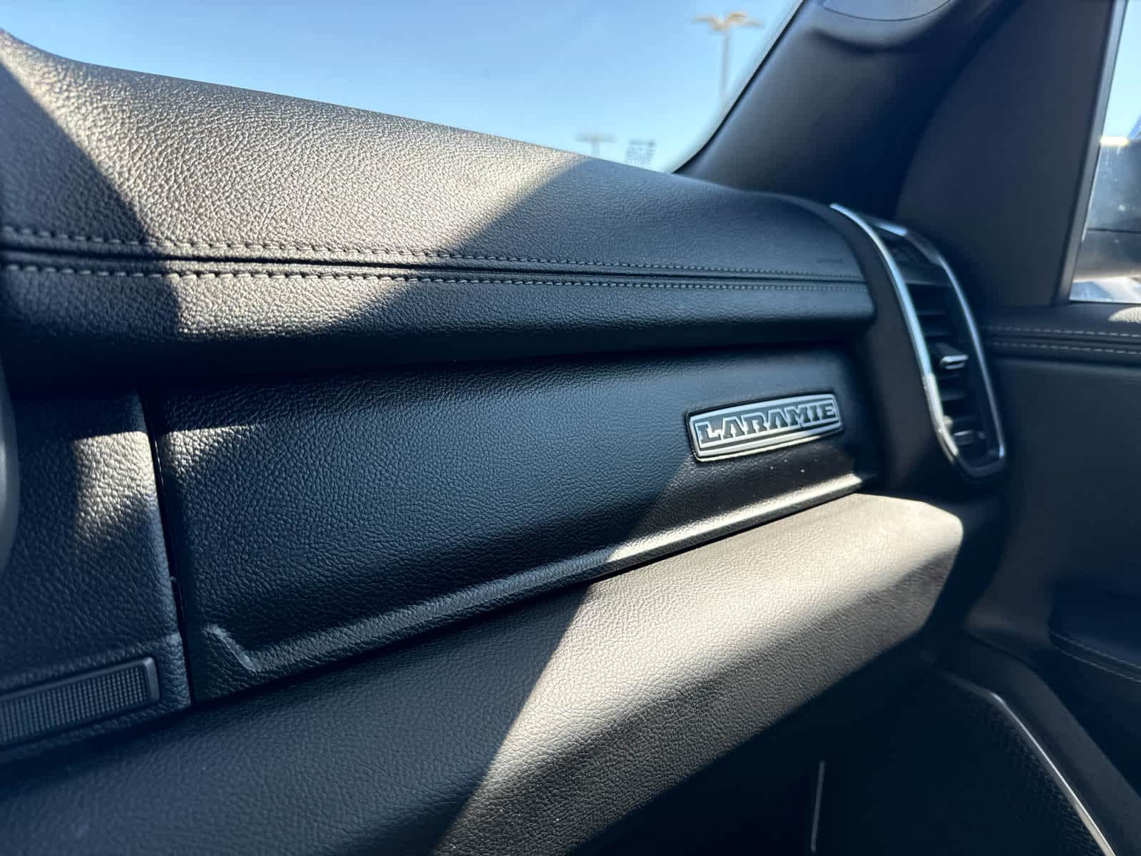 2024 RAM Ram 1500 Pickup Laramie - Photo 35