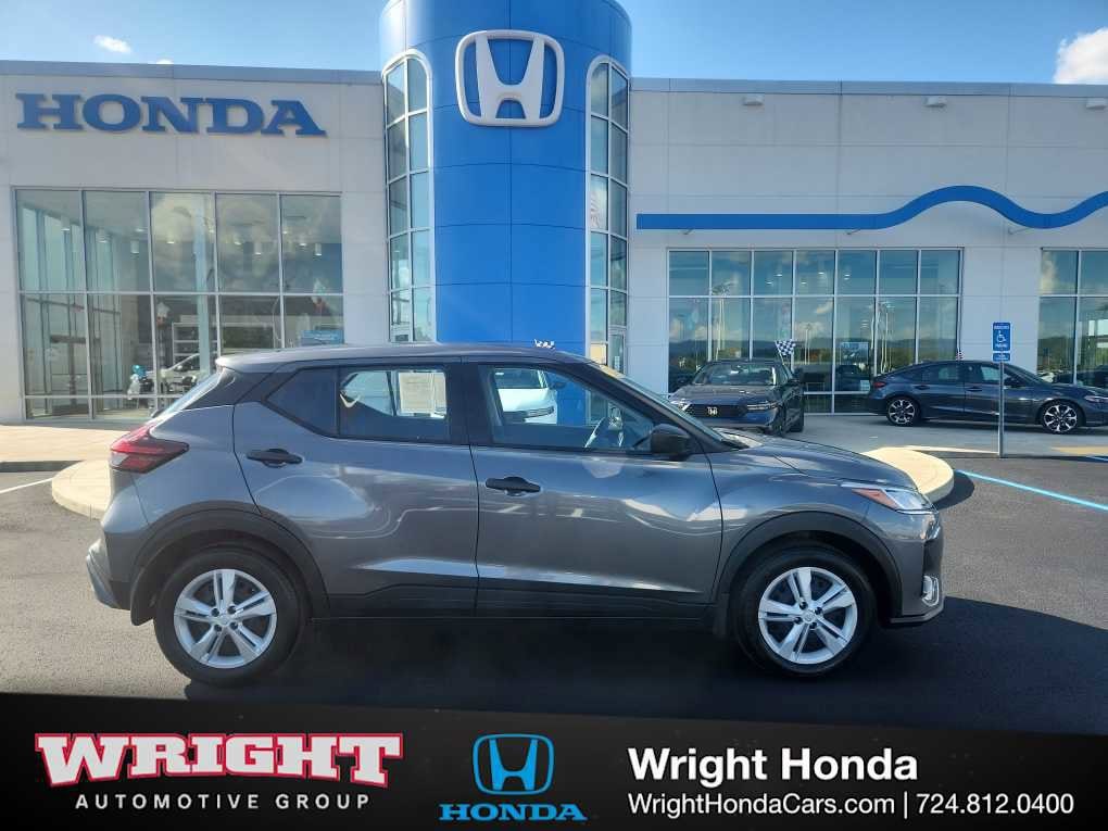 2021 Nissan Kicks S