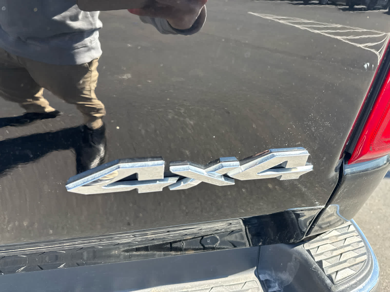 2024 RAM Ram 1500 Pickup Laramie - Photo 12