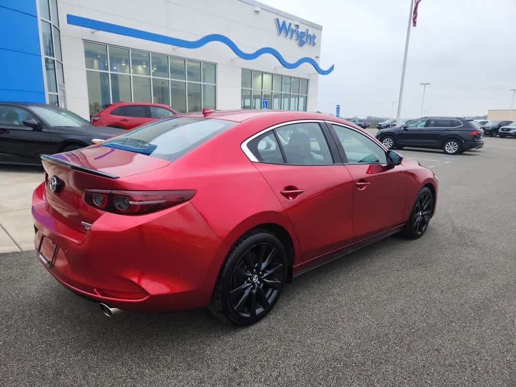 2021 Mazda Mazda3 Premium Plus photo 2