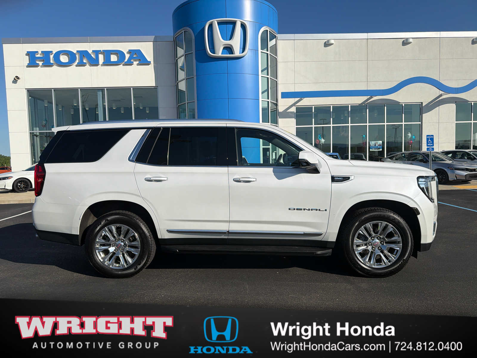 2021 GMC Yukon 4WD Denali's photo