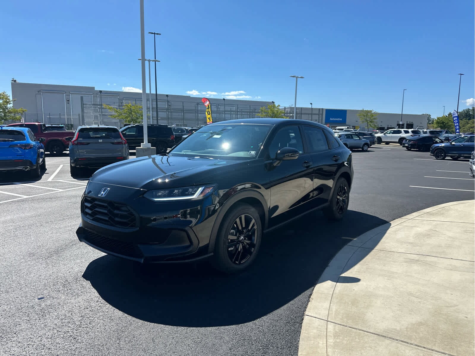 2026 Honda HR-V Sport photo 3