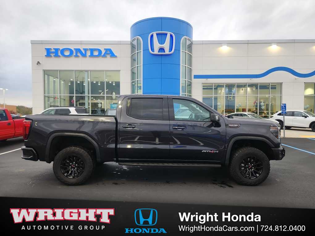 2023 GMC Sierra 1500 AT4X's photo