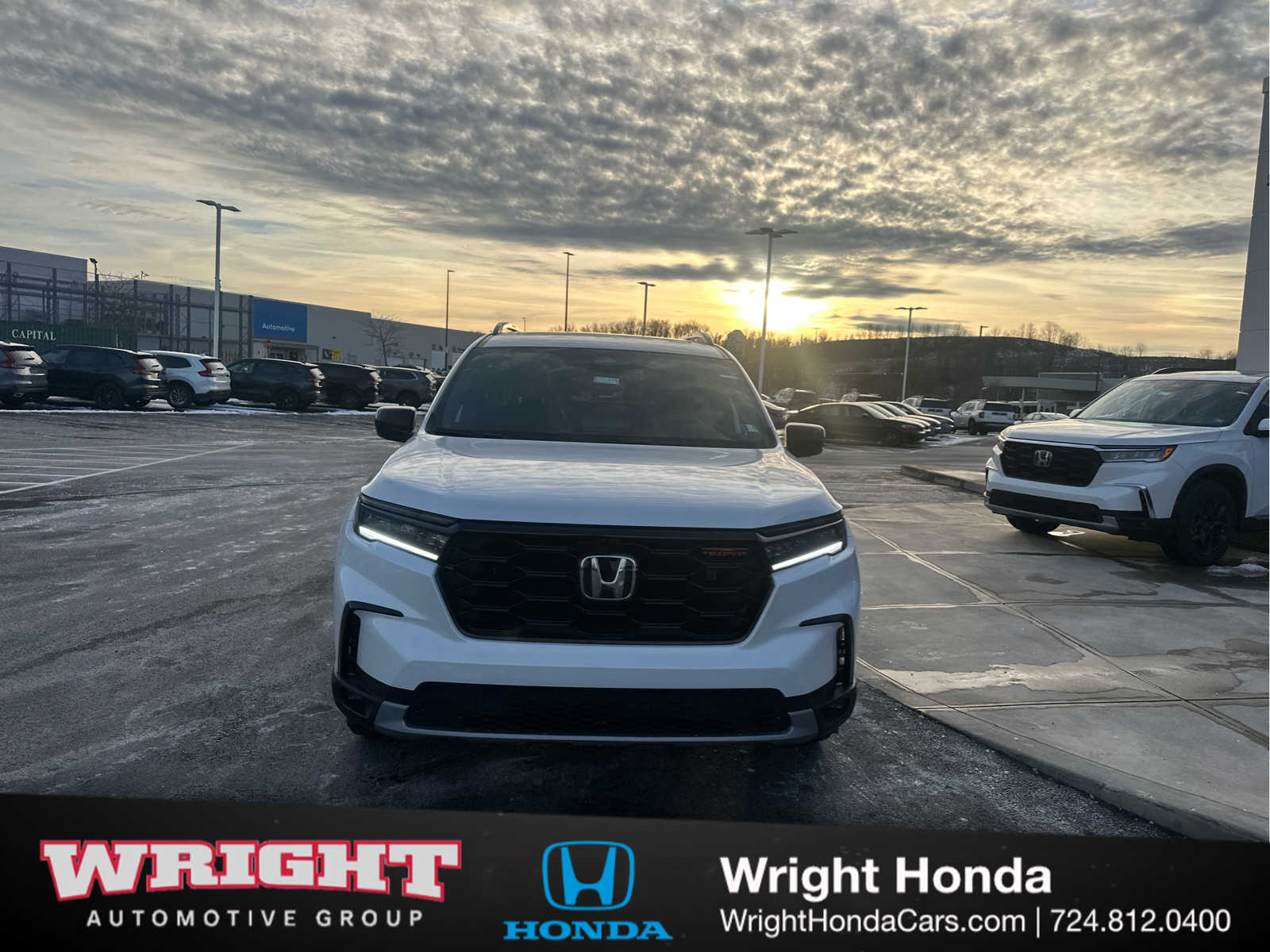 2025 Honda Pilot TrailSport's photo